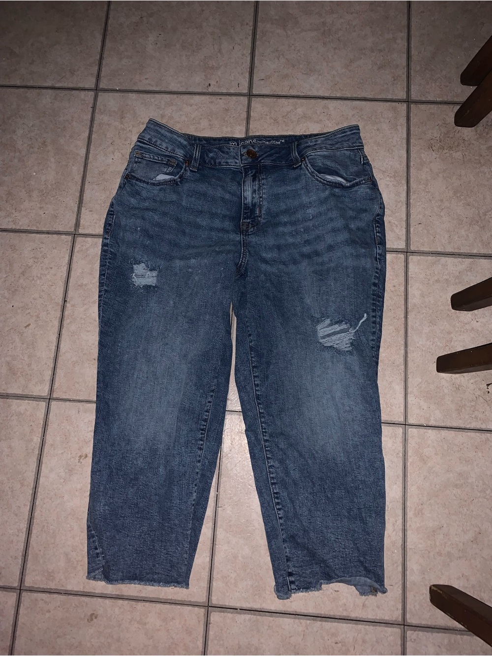 Cropped Distressed Women's Jeans - Dark Blue Wash